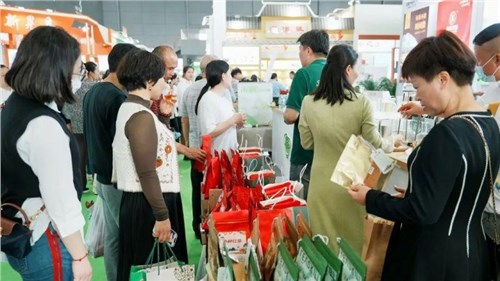 農(nóng)博現(xiàn)場(chǎng)丨連續(xù)24屆參展，這家茶企還能玩出什么花樣？